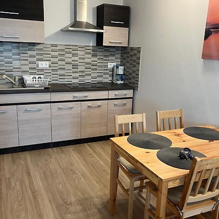 Cadet Holiday Apartman Ezuestpart شيوفوك المظهر الخارجي الصورة